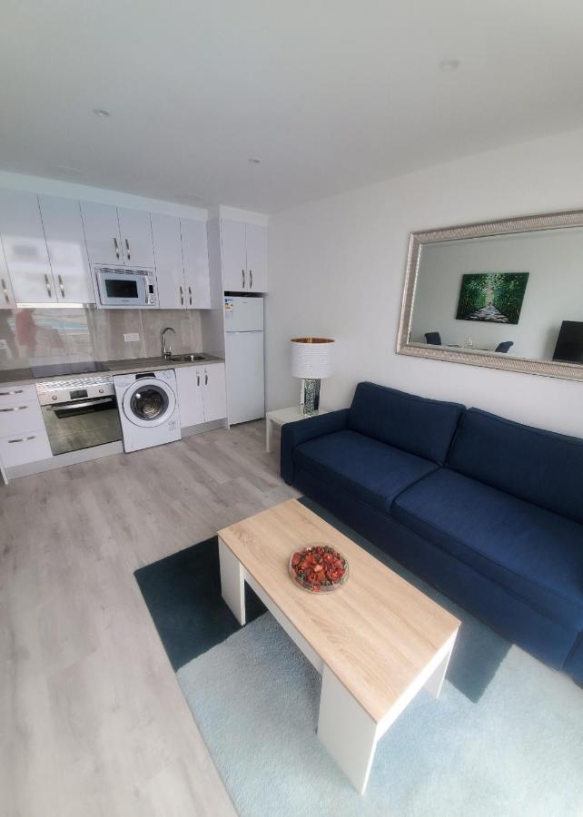 Atlantic View 1B 2 Bedrooms Ground Floor, Complex Featured On A Place In The Sun Puerto del Carmen  Extérieur photo