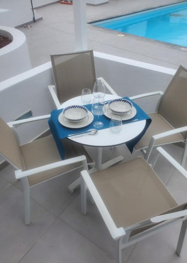 Atlantic View 1B 2 Bedrooms Ground Floor, Complex Featured On A Place In The Sun Puerto del Carmen  Extérieur photo